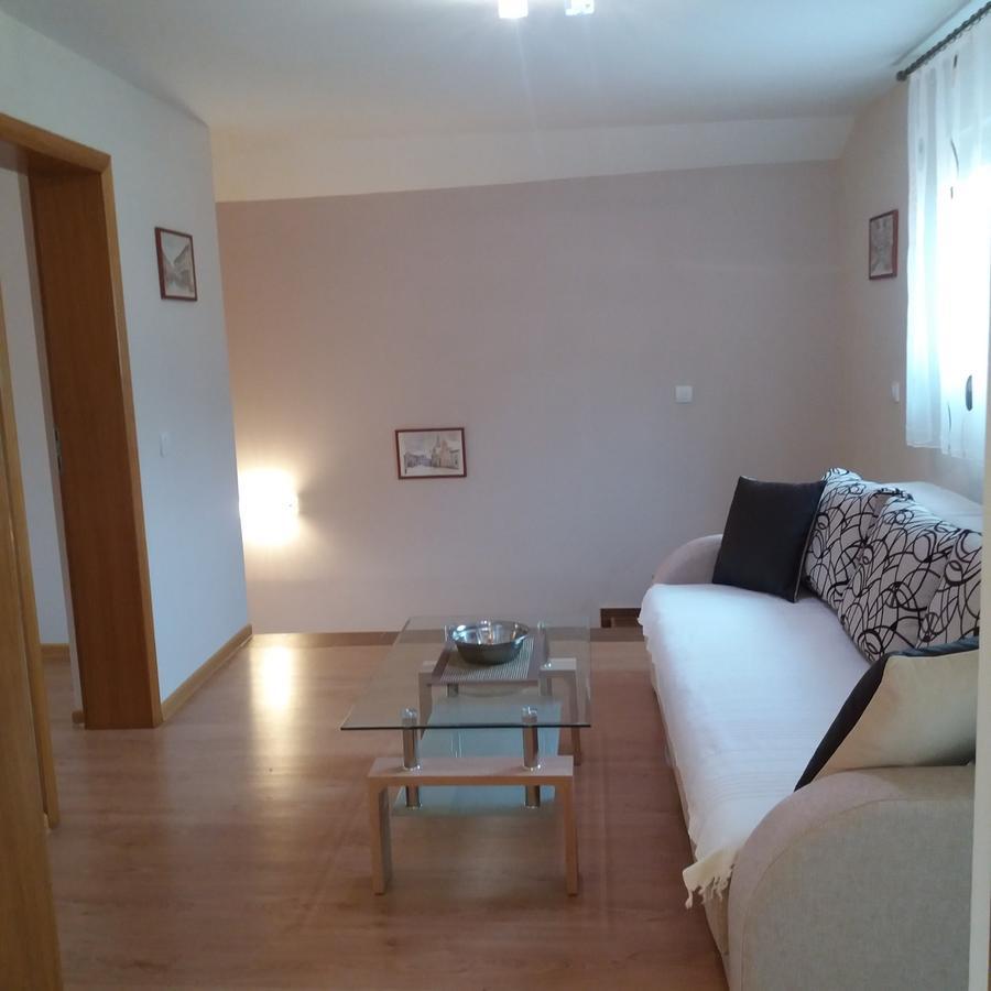 Vitas Kremna Exterior photo
